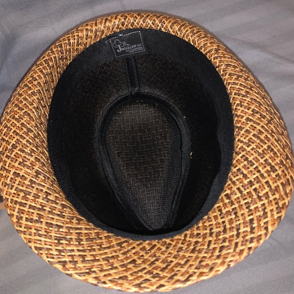 Jacobson Fedora tan straw hat with a tie and small feather to add style - Picture 6 of 7